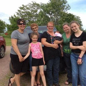 Meet your Posher, Kiana